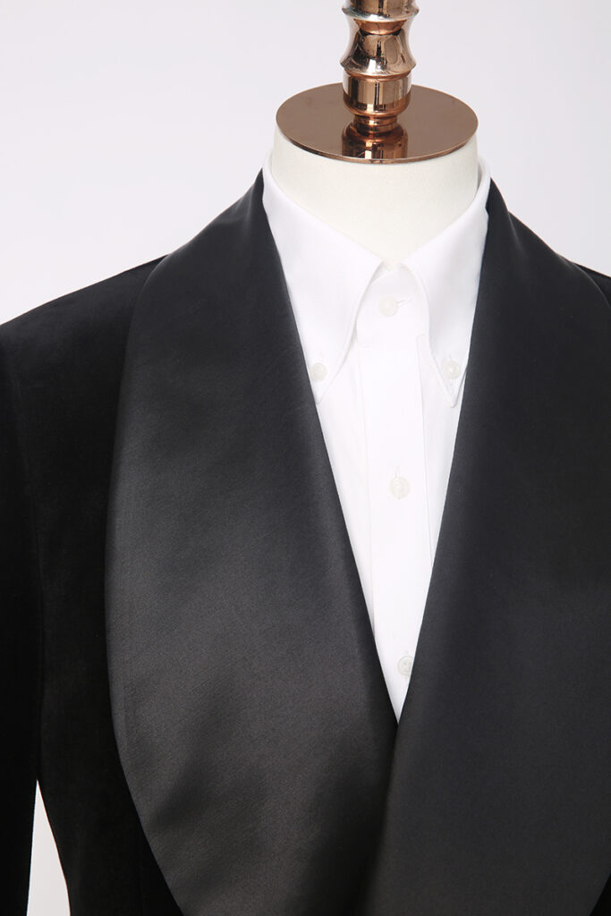 Extra Large Shall Lapel Velvet Jacket