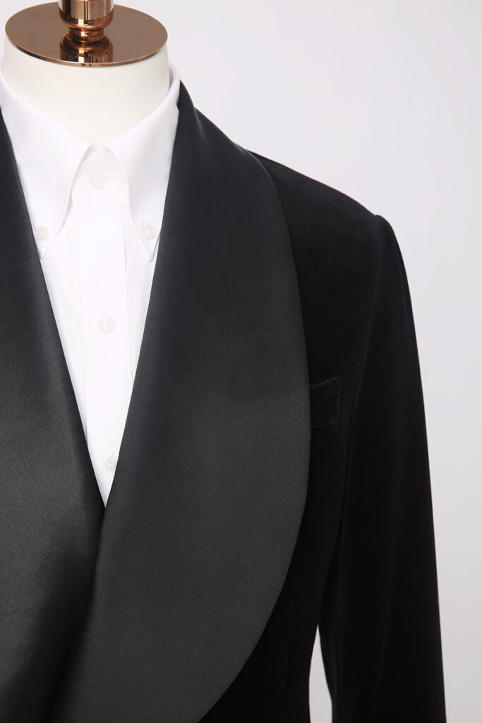 Extra Large Shall Lapel Velvet Jacket