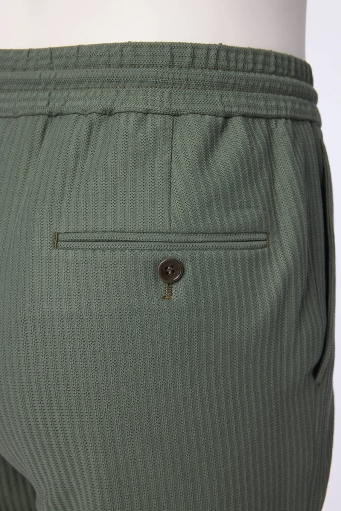 Green Stretch Seersucker Casual Shorts